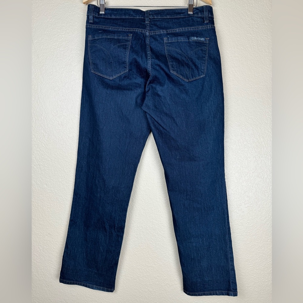 Calvin Klein Jeans Dark Wash Straight Leg. Plenty of Stretch. Size- 32/14